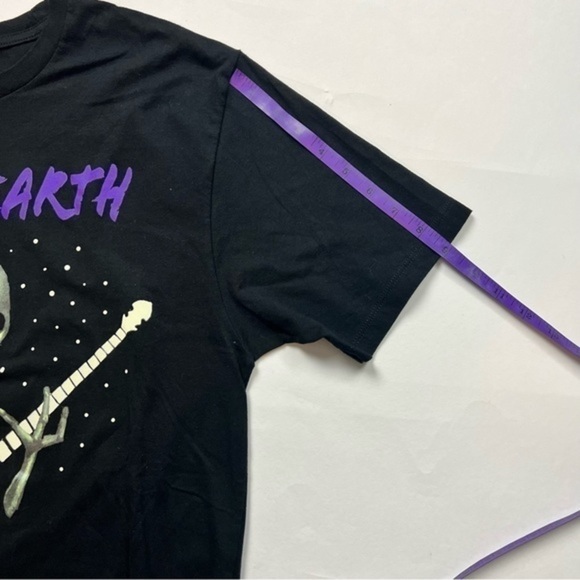 Startee Men’s Banjo Earth Alien Tee Shirt - Picture 7 of 9